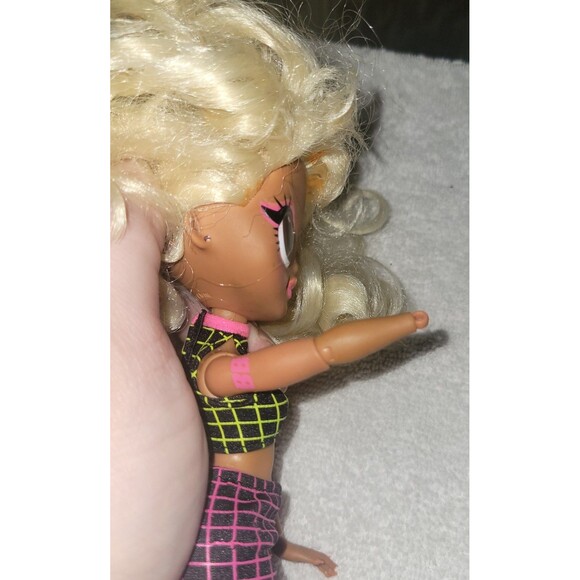 LOL OMG Dolls, Lot Of 4, Incomplete Set - Picture 10 of 10